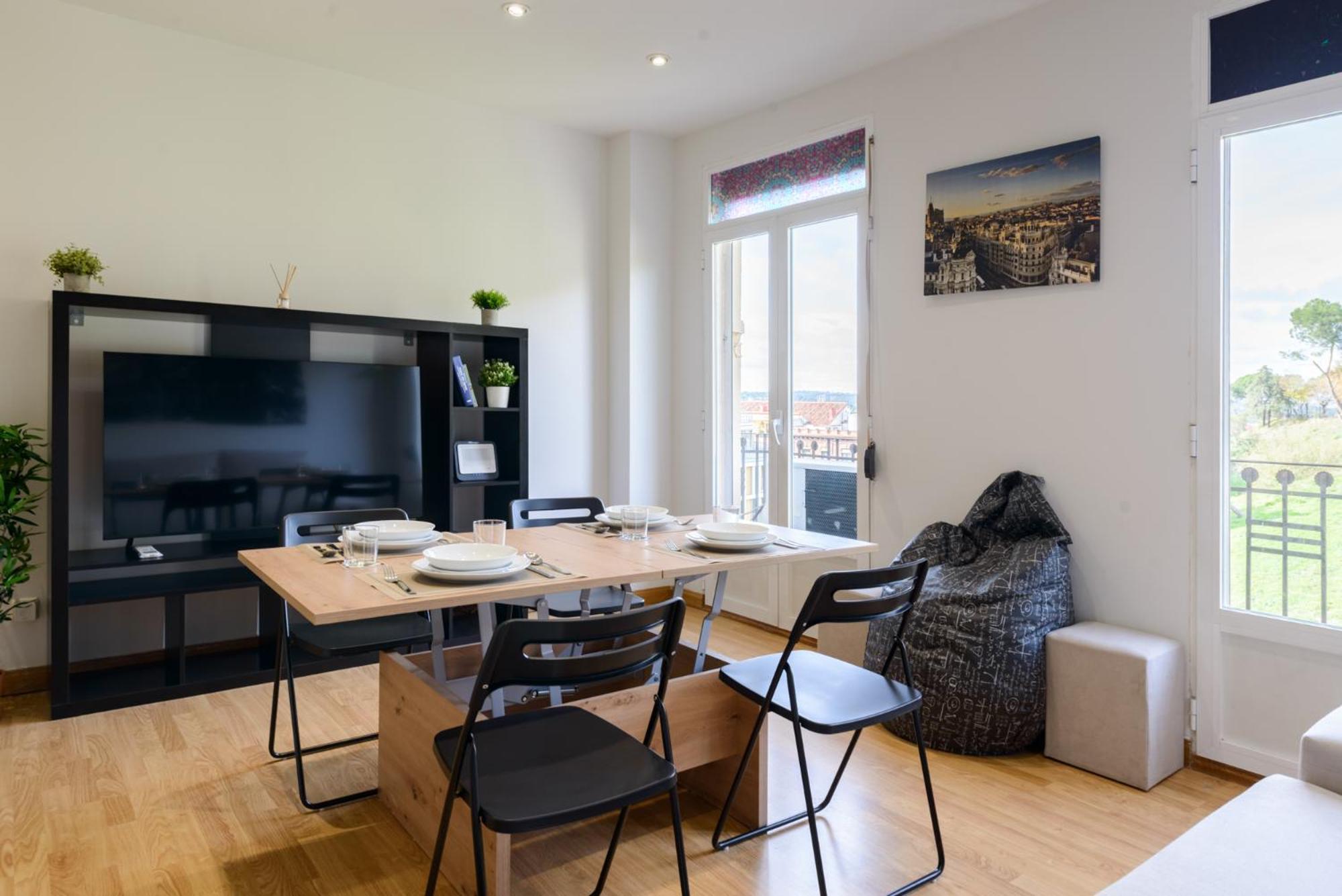 Apartamento Amplio Piso En Madrid Centro Con Vistas Al Templo De Debod Exterior foto