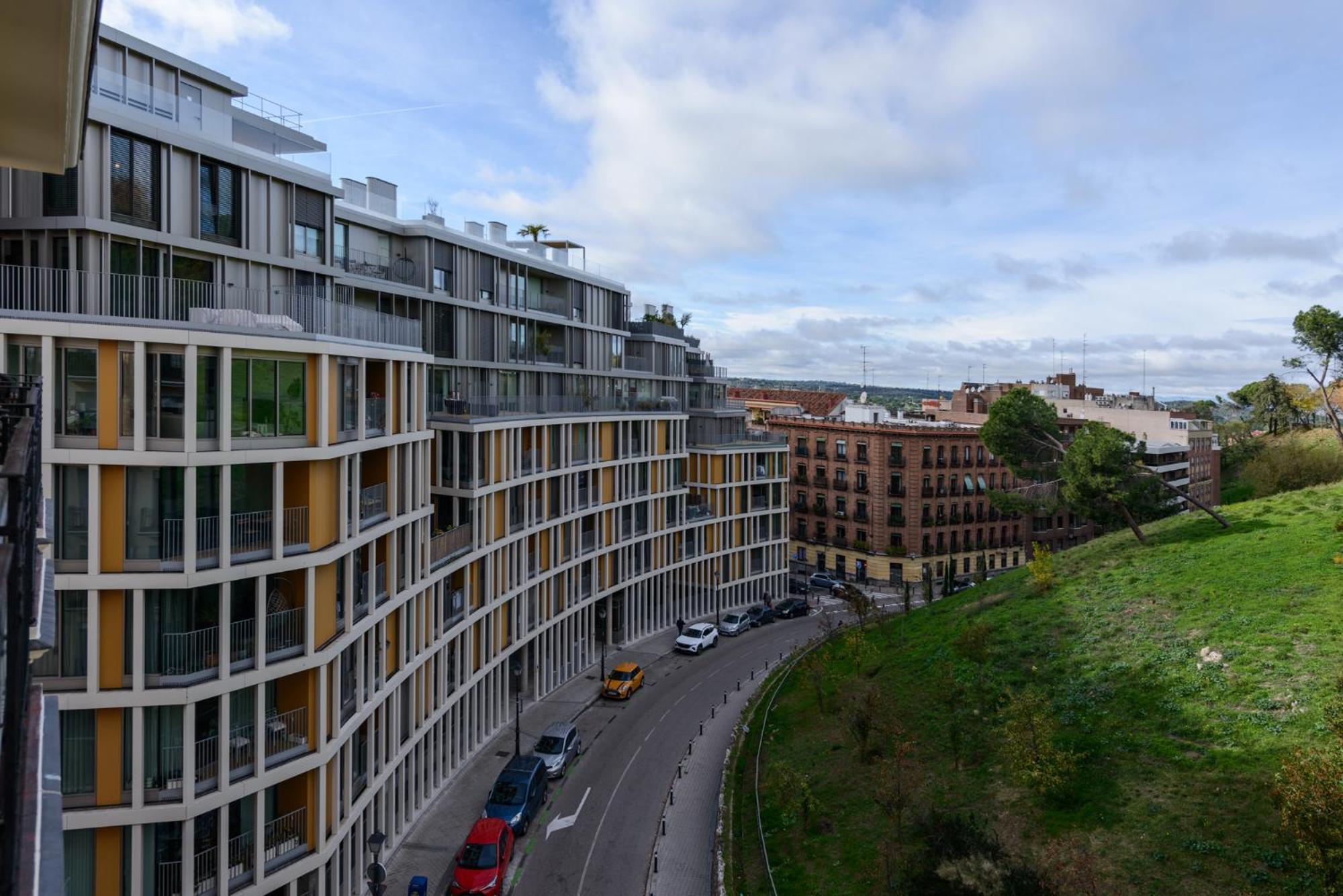 Apartamento Amplio Piso En Madrid Centro Con Vistas Al Templo De Debod Exterior foto