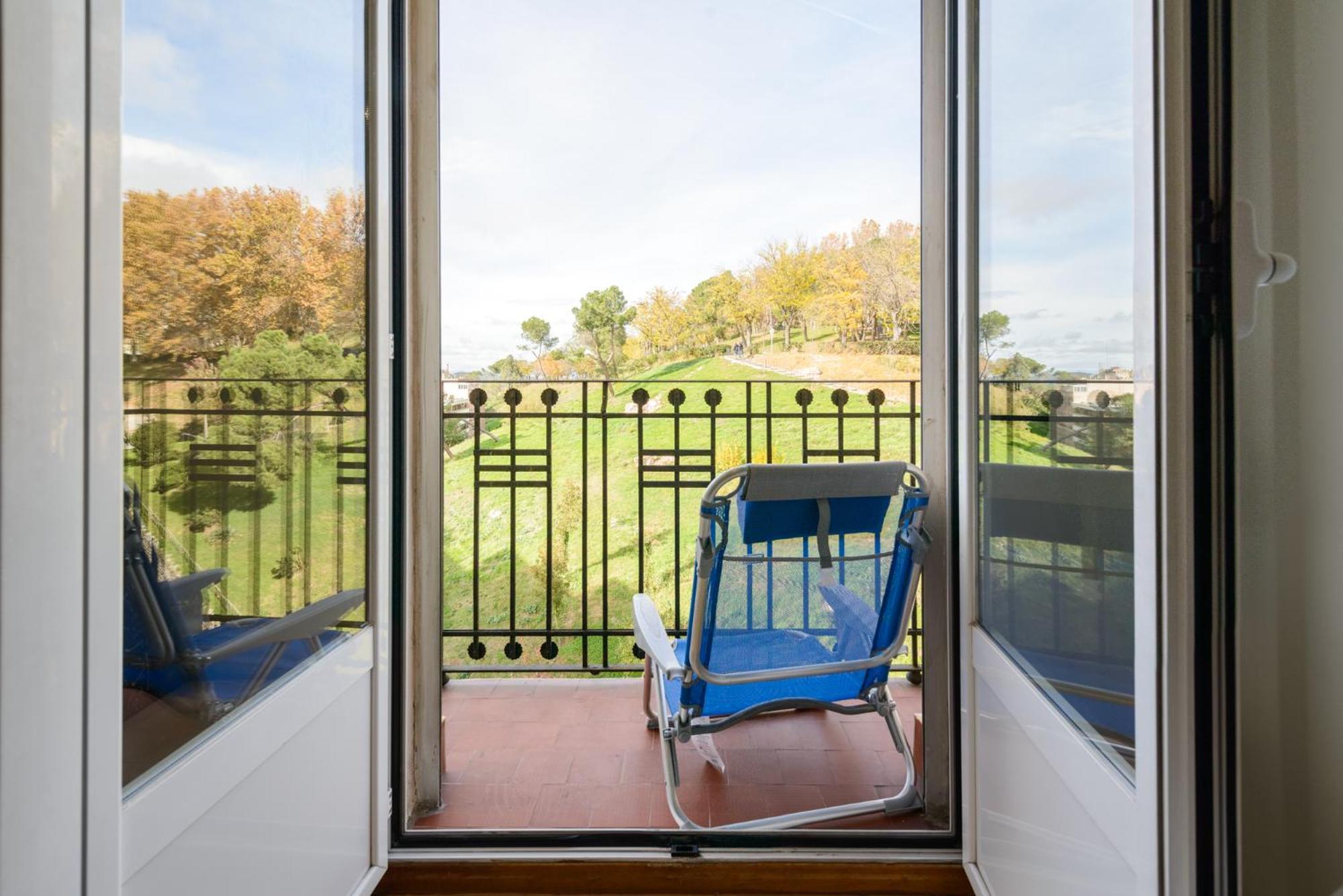 Apartamento Amplio Piso En Madrid Centro Con Vistas Al Templo De Debod Exterior foto