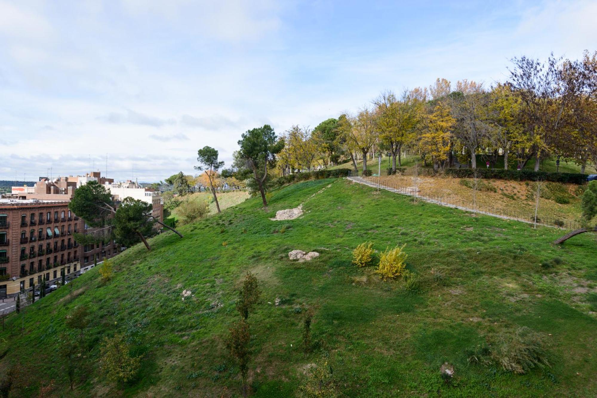 Apartamento Amplio Piso En Madrid Centro Con Vistas Al Templo De Debod Exterior foto