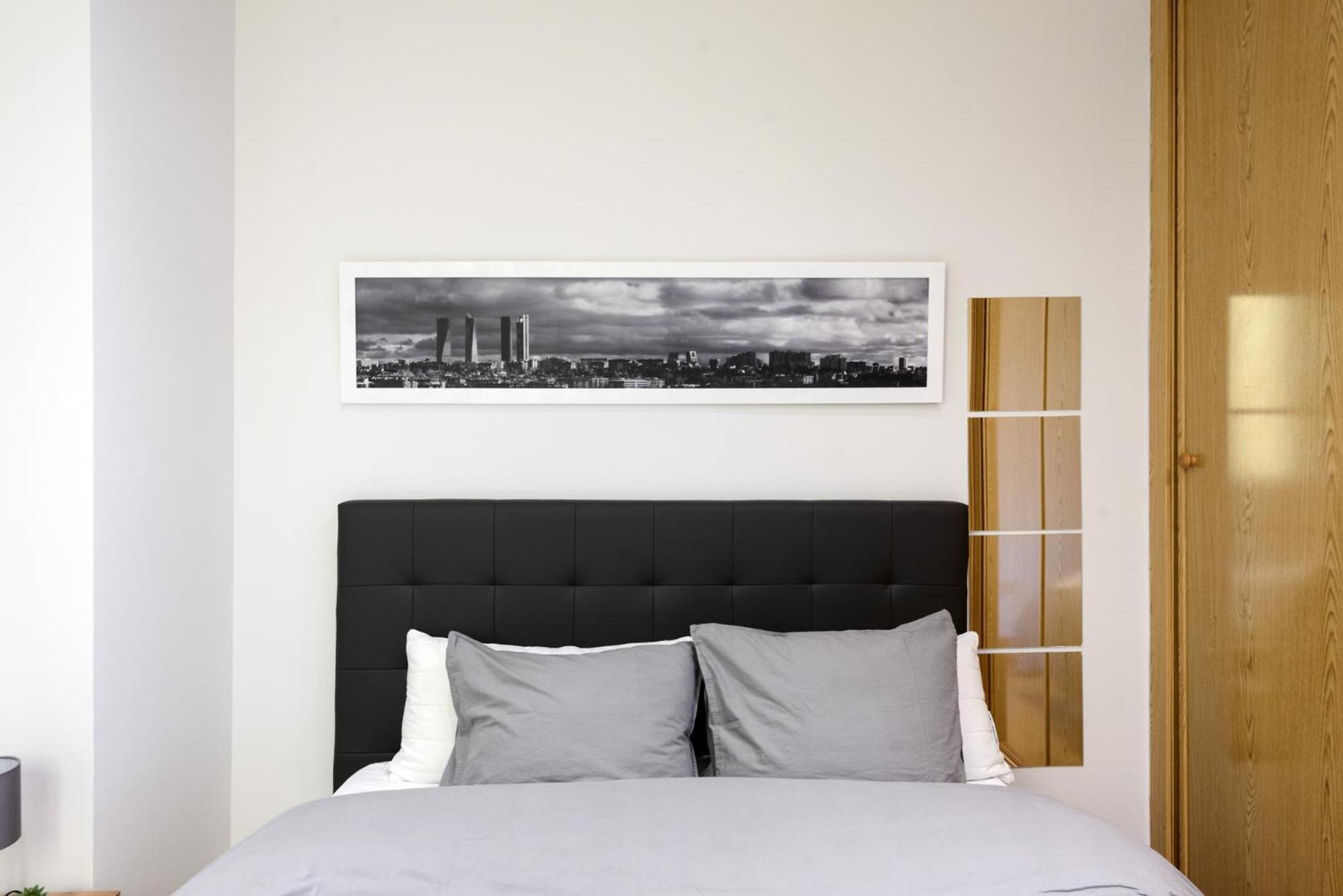 Apartamento Amplio Piso En Madrid Centro Con Vistas Al Templo De Debod Exterior foto